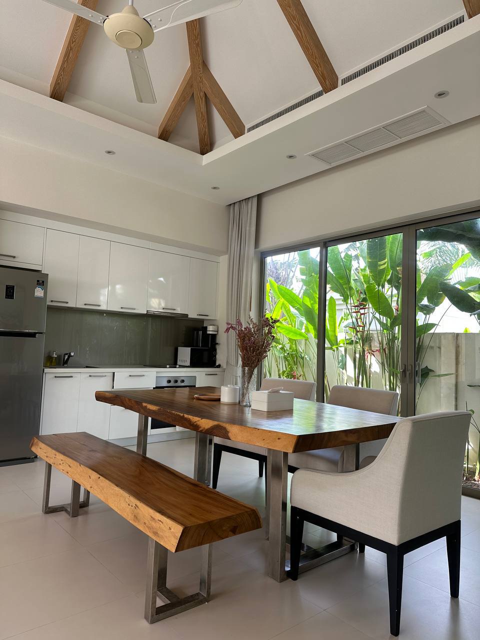 Продажа и аренда виллы в Банг Тао