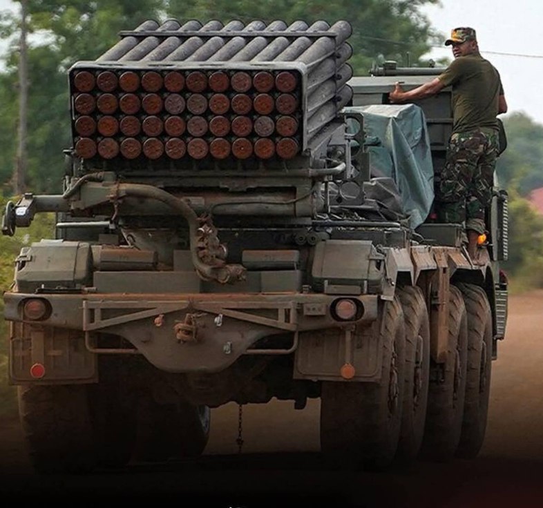 Китай и военные поставки Камбодже