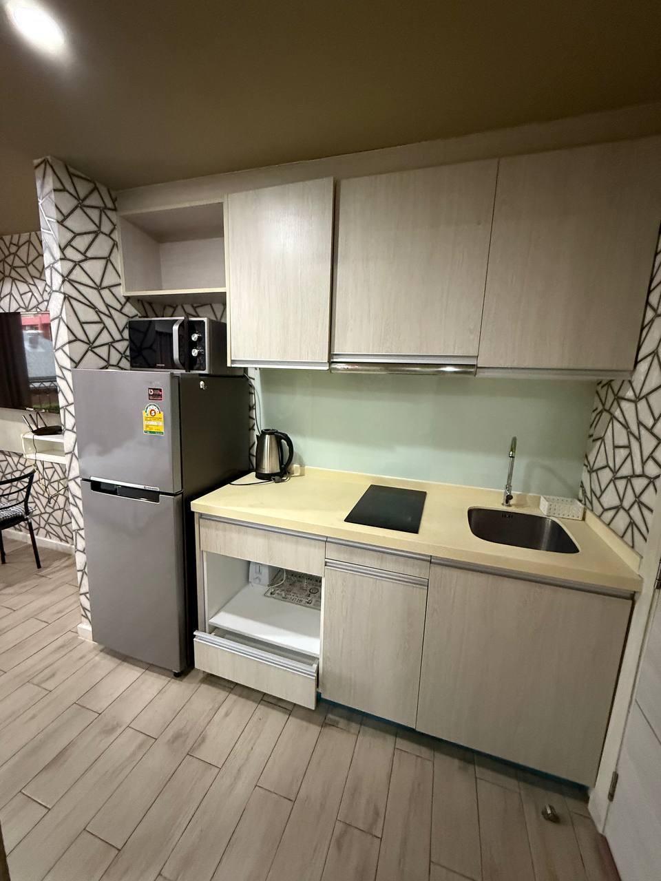 Стильная студия в аренду в Паттайе