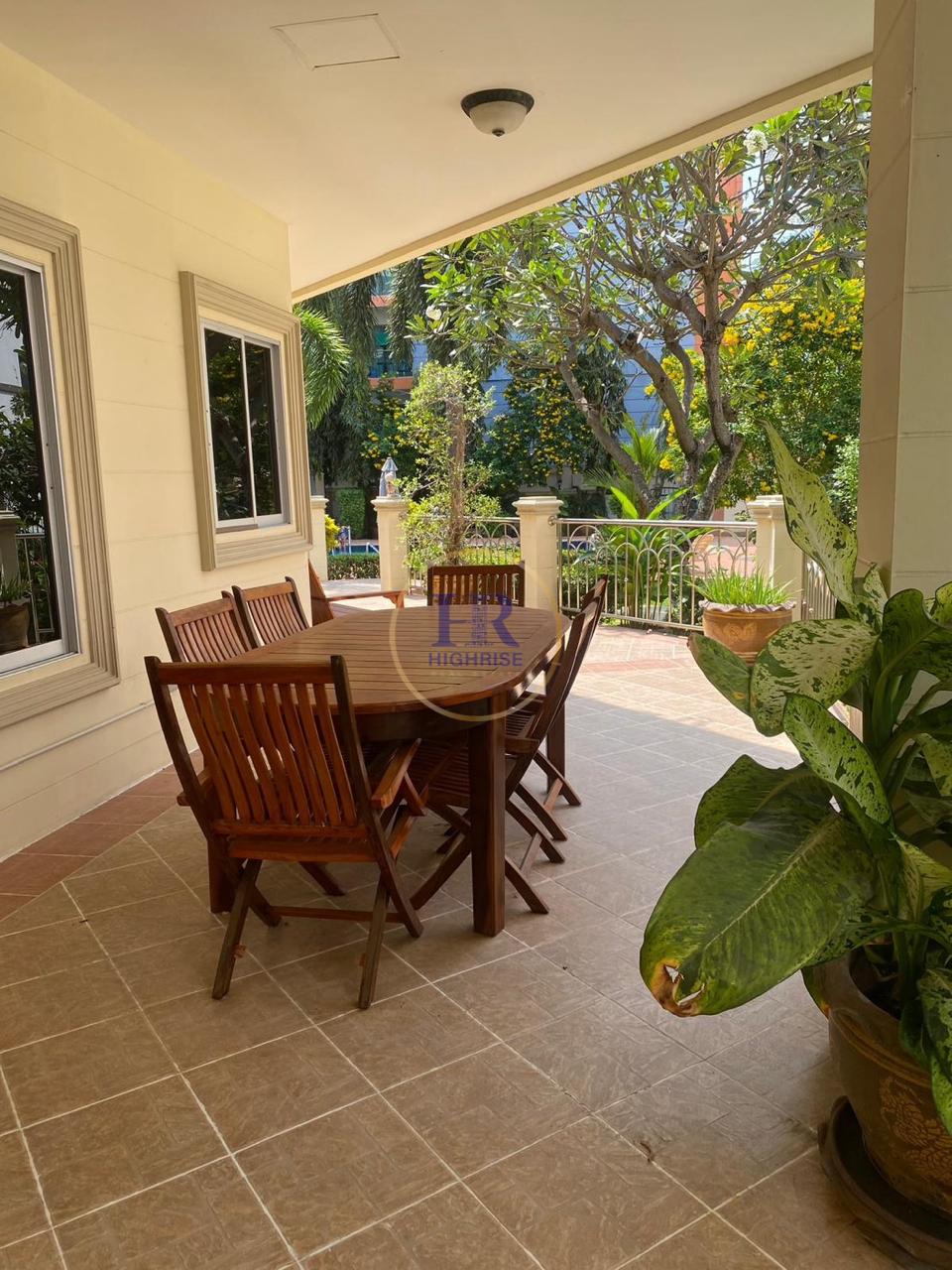 Продажа квартиры рядом с морем