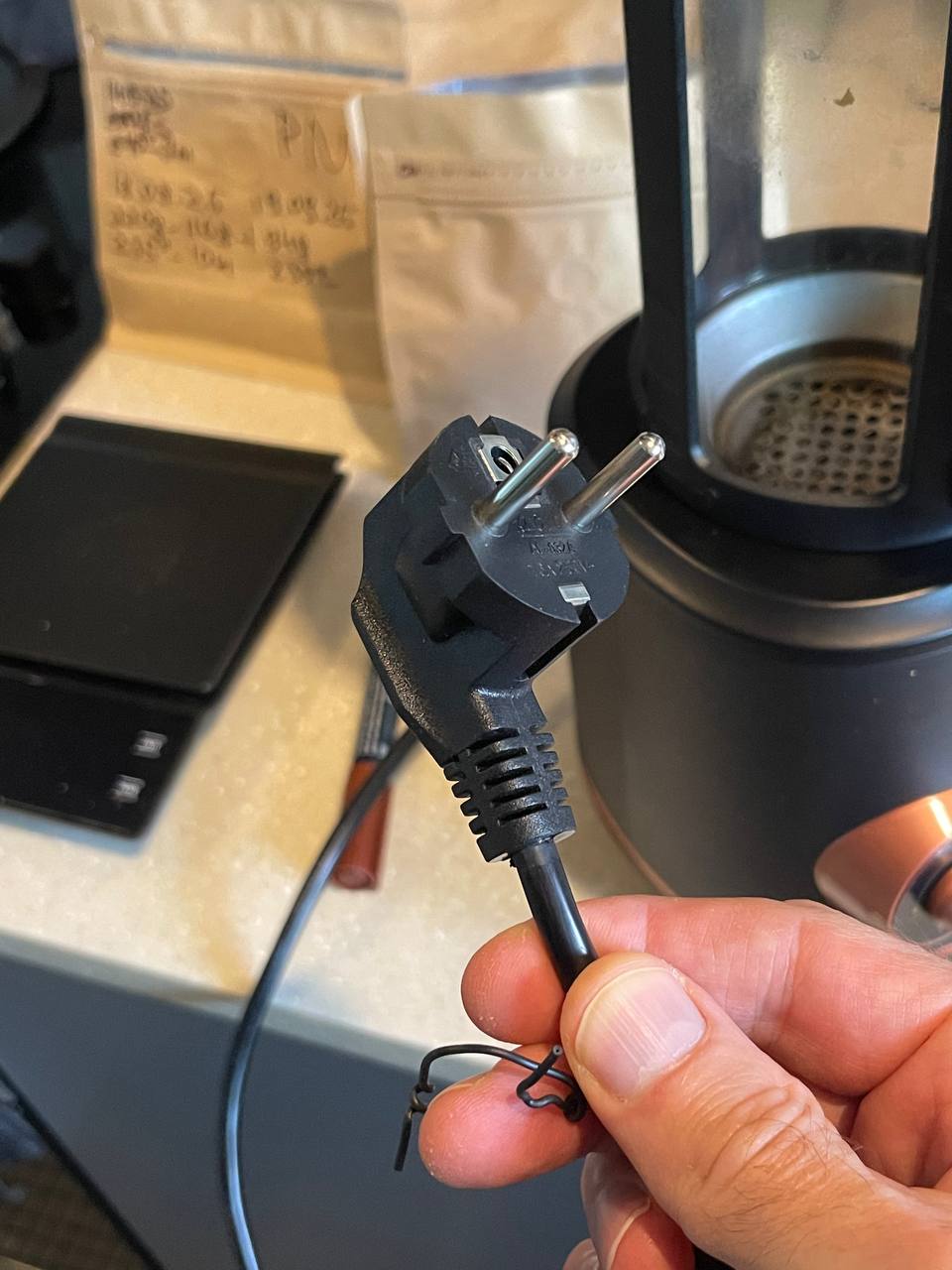 Срочная распродажа вещей в идеальном состоянии