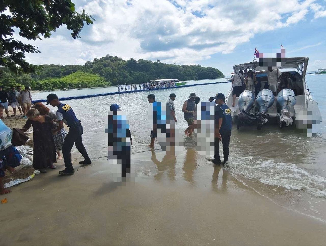 Спасение туристки полицией Пхукета