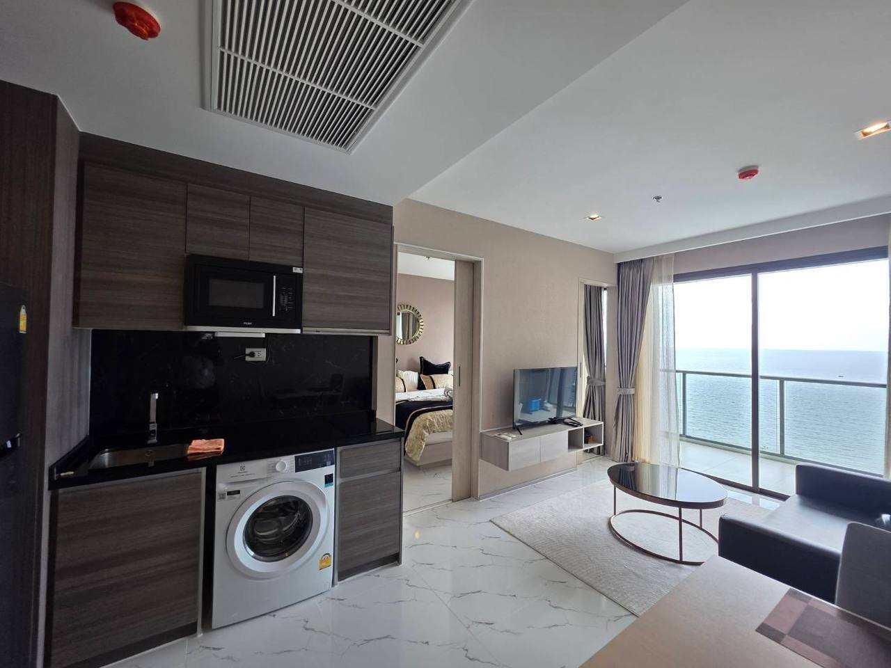 Аренда премиального кондо на первой линии