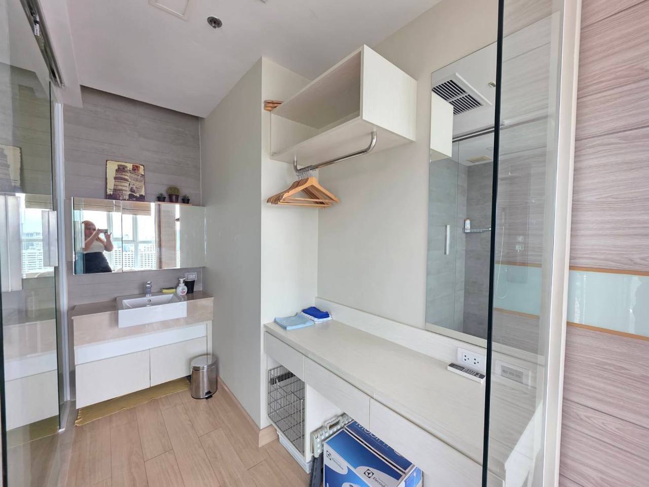 Современный кондоминиум на море