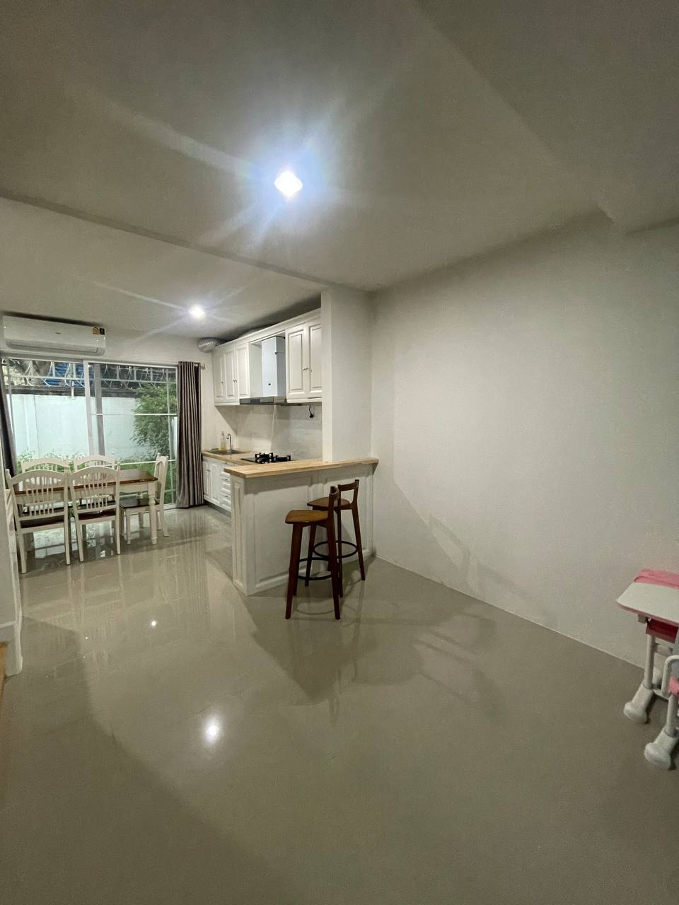 Сдача дома в Бристол Парк