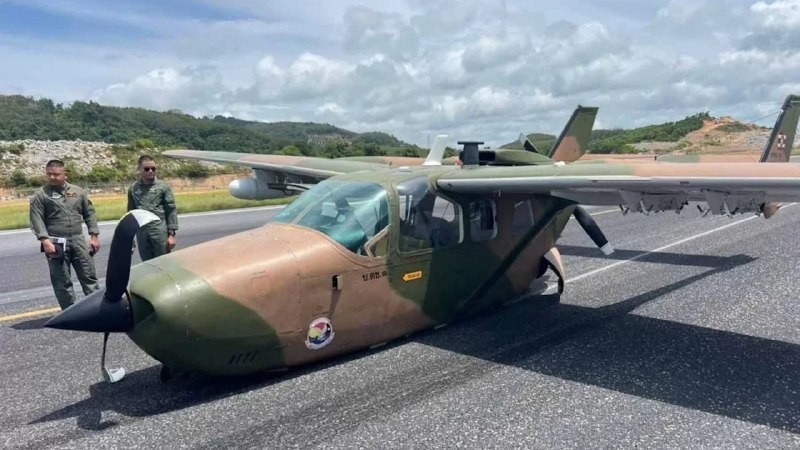 Экстренная посадка парализовала аэропорт Пхукета