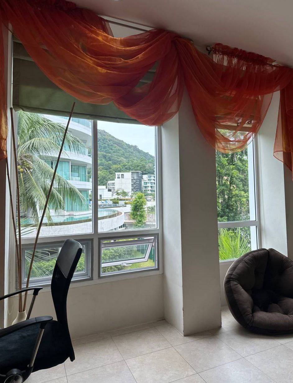 Аренда студии у моря с бассейном