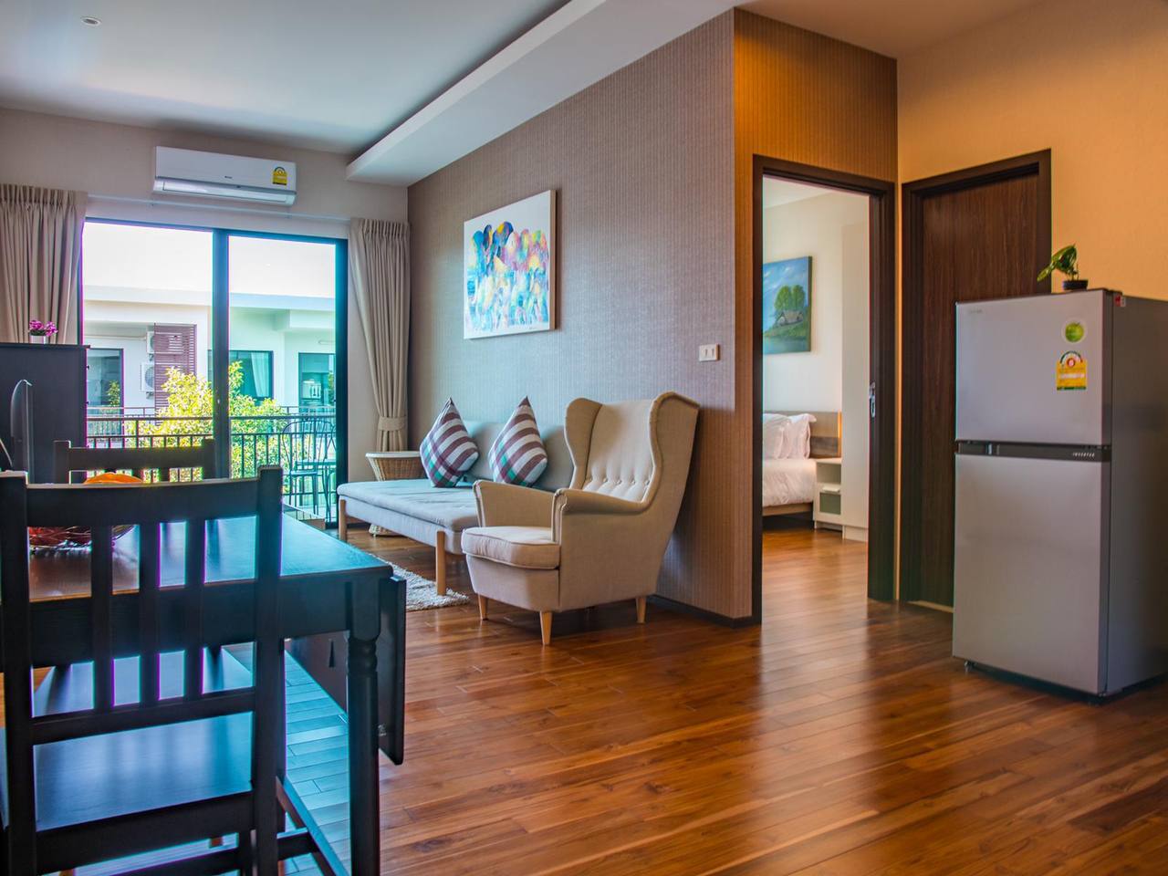 Аренда еврооднушки на набережной