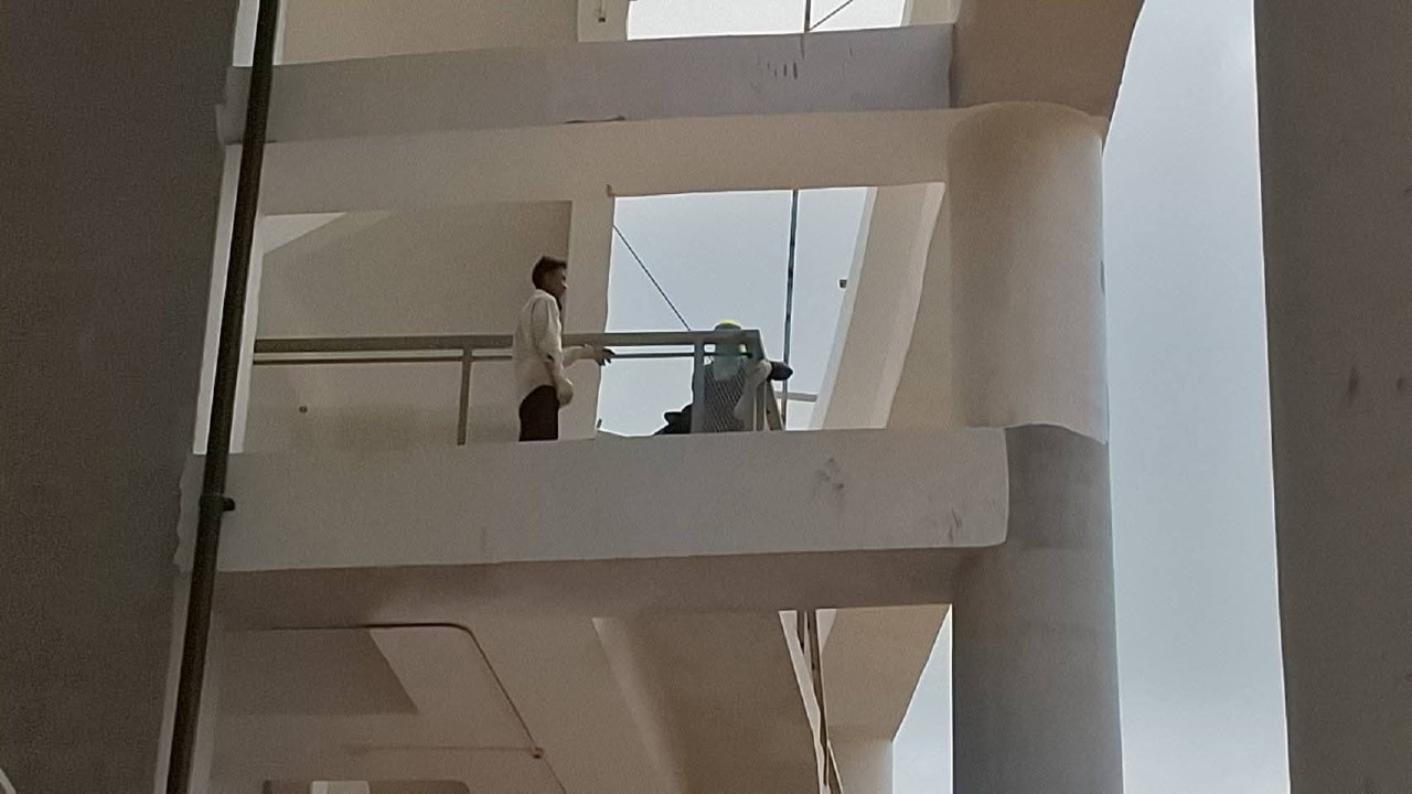 Инспекция строительства стадиона в Паттайе