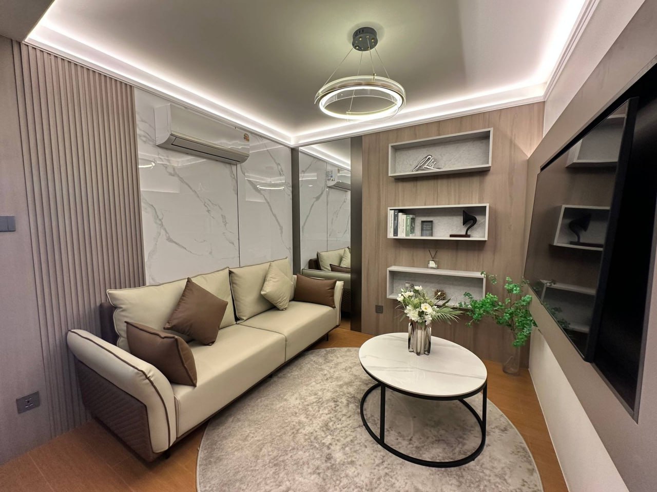 Продажа и аренда квартиры в Банг Тао