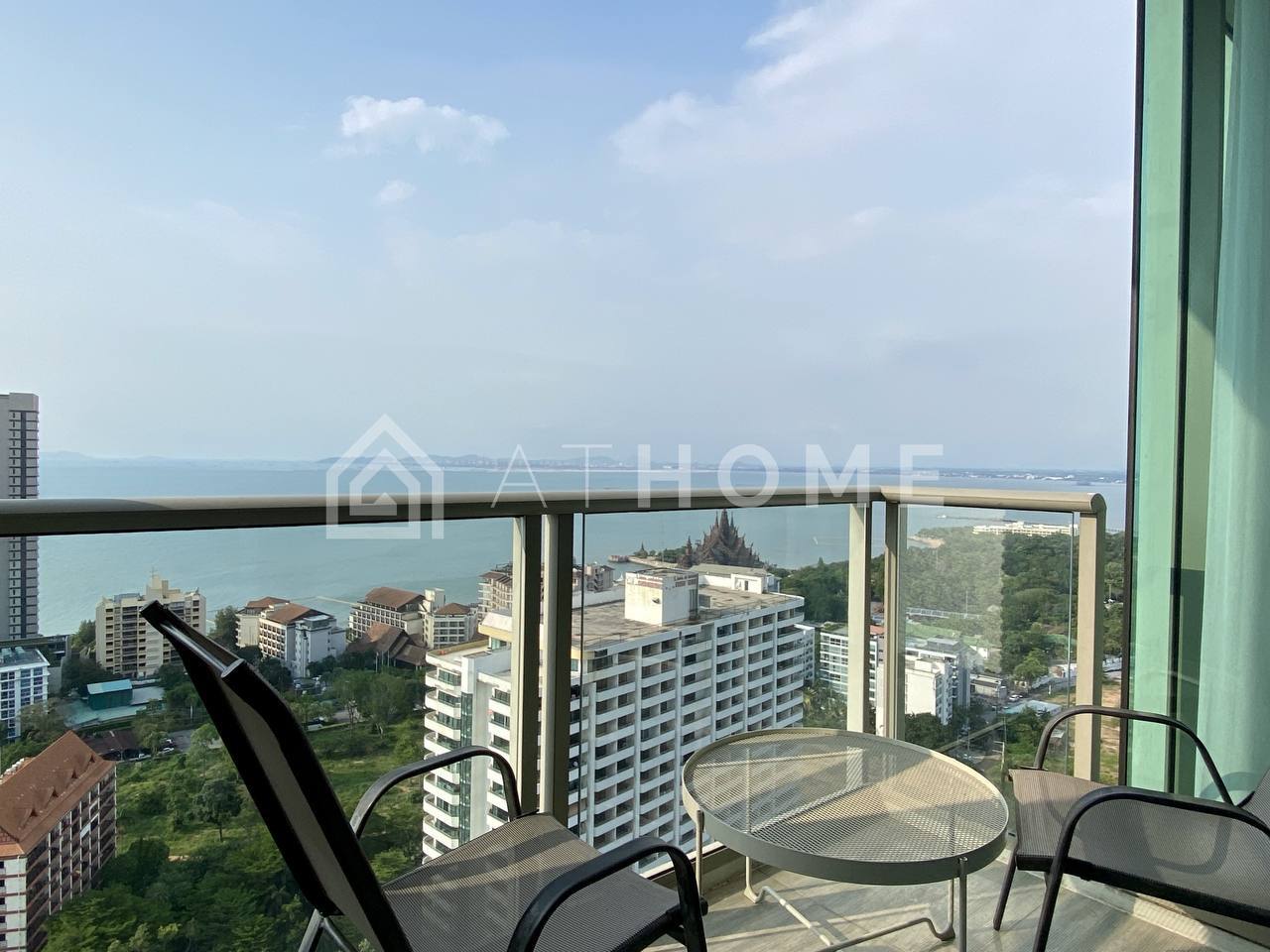 Аренда 1-бедрумного апартамента у пляжа