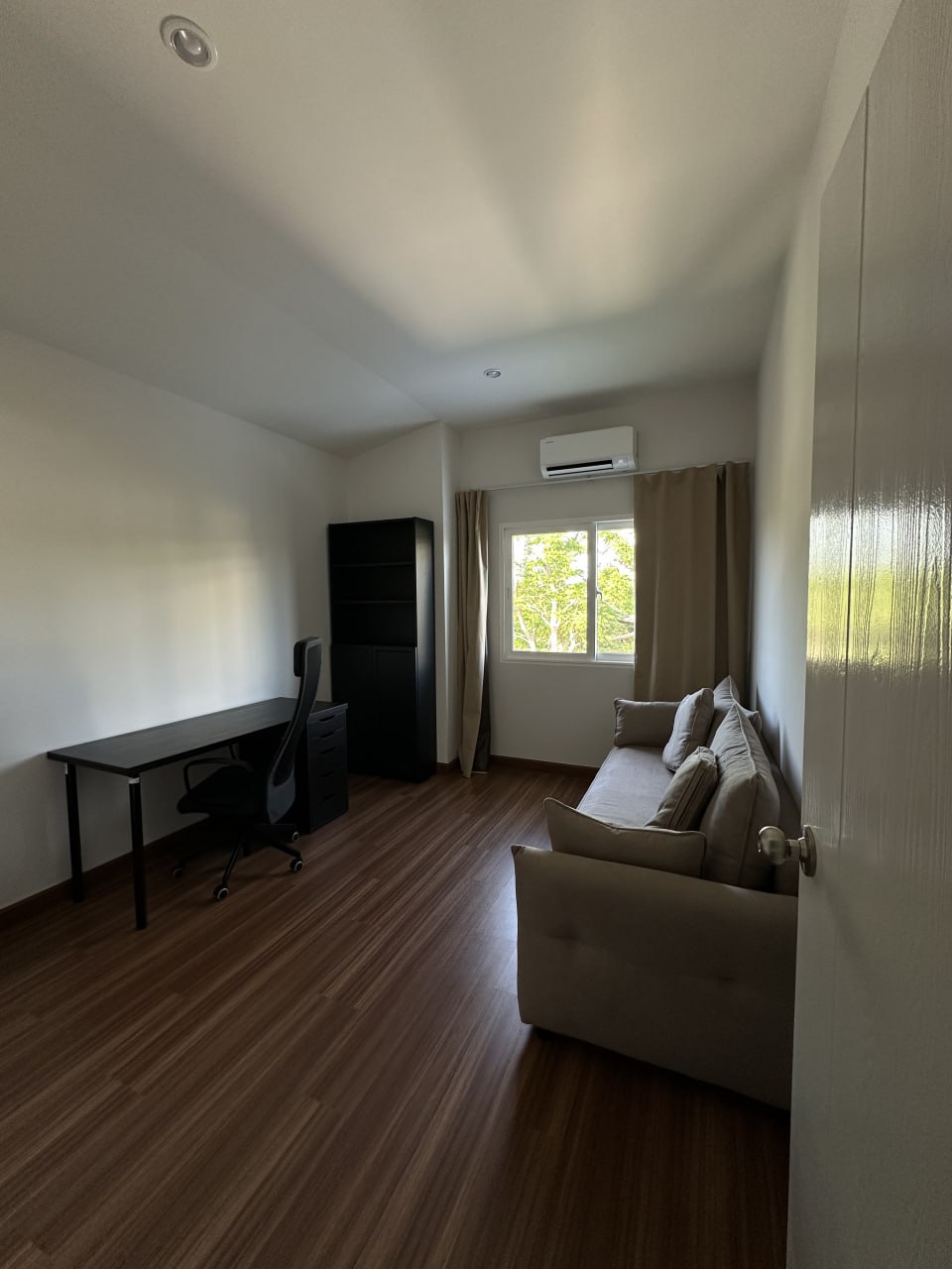 Аренда трёхкомнатного таунхауса