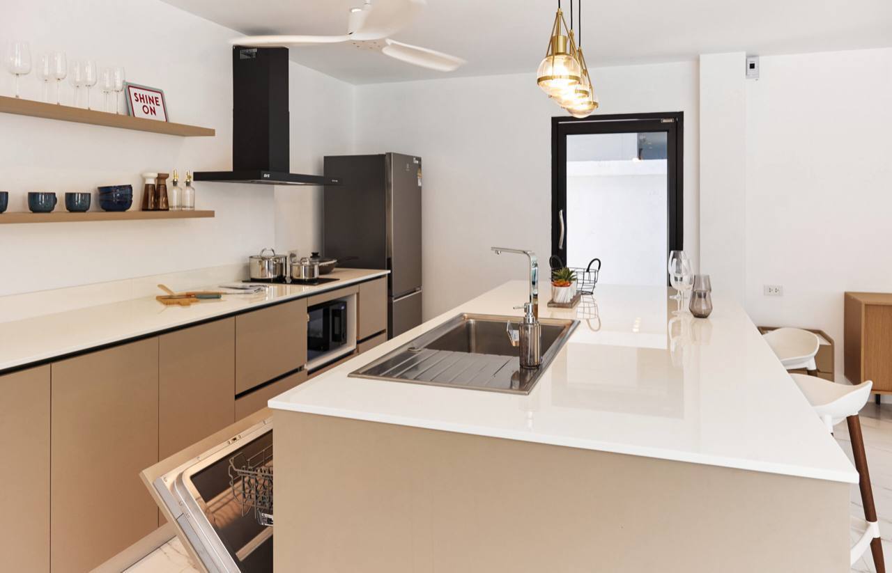 Аренда виллы у пляжа Най Янг