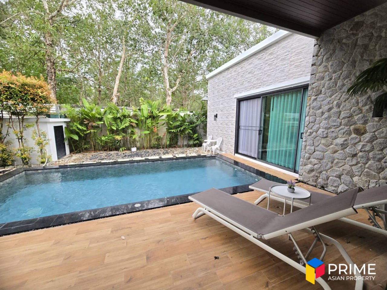 Аренда виллы с бассейном