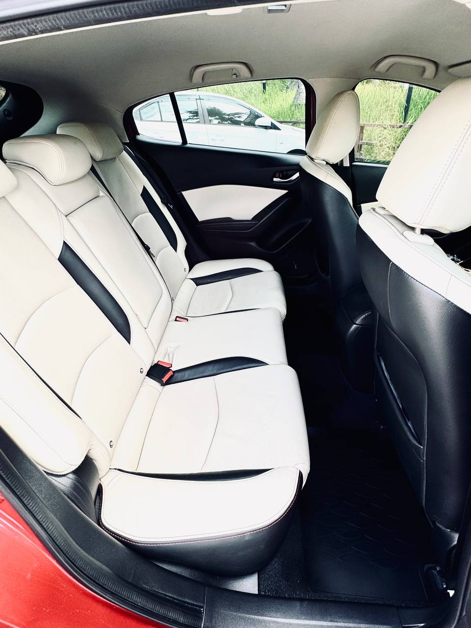 Продажа автомобиля, топовая комплектация