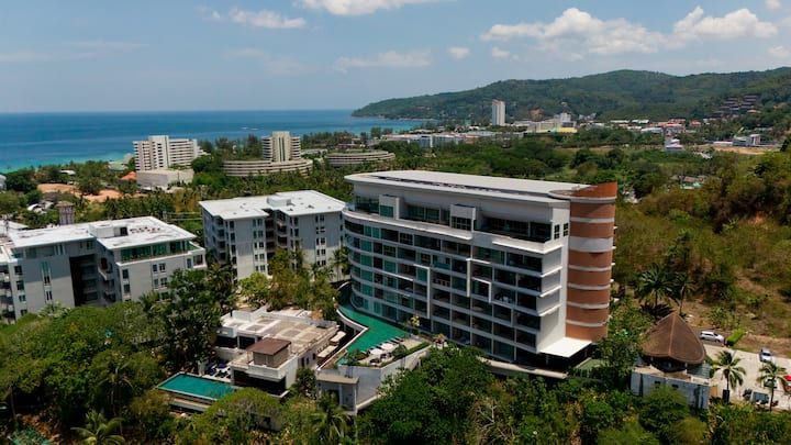 Аренда студии с видом на море