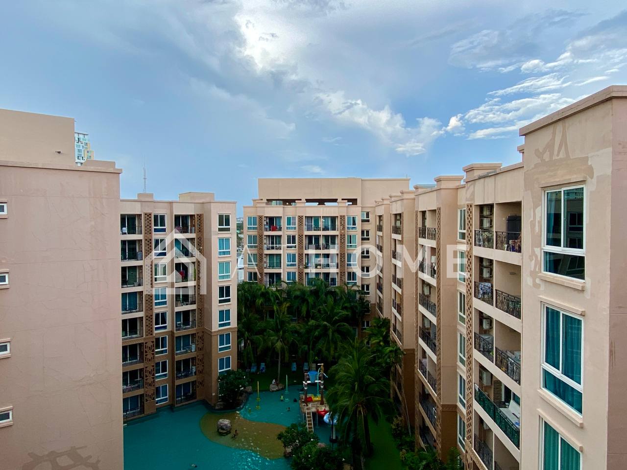 Аренда 2-бедрум квартиры у пляжа