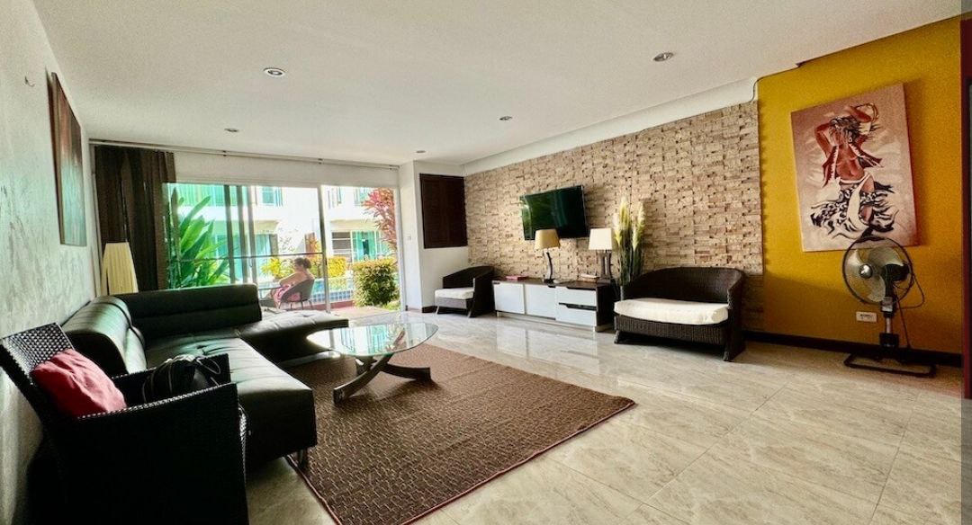 Аренда просторного таунхауса