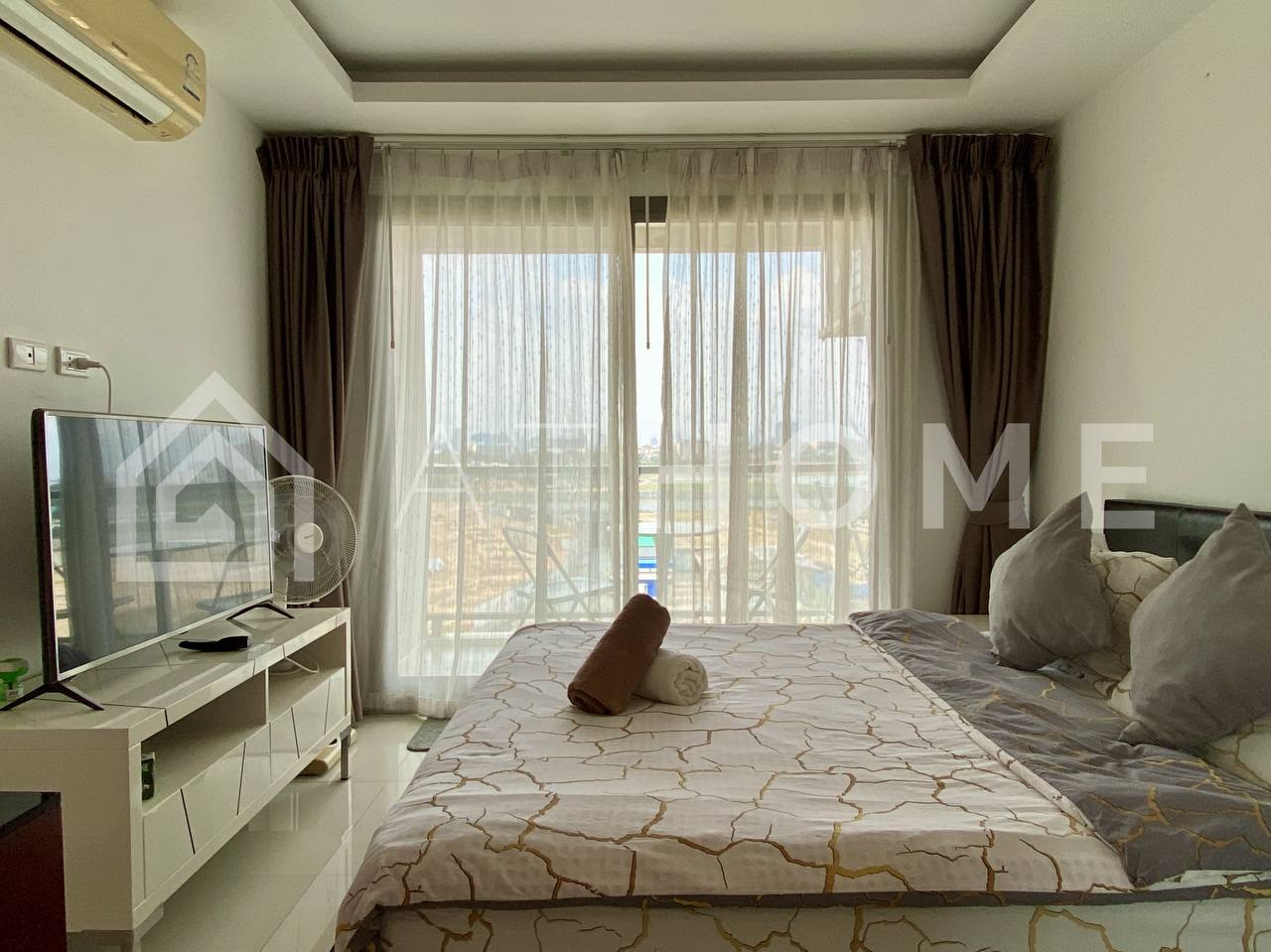 Аренда студии в Джомтьене