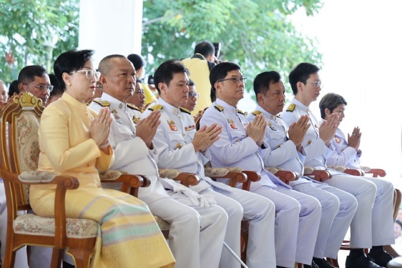 Пхукет отметил день памяти короля