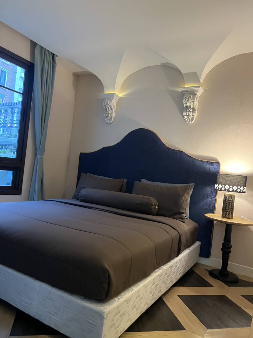 Аренда квартиры с выходом к бассейну