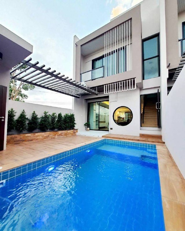 Рассрочка на виллу с бассейном