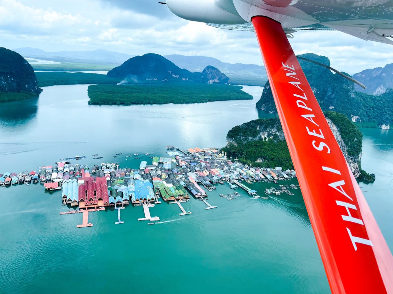 Тестирование гидросамолетов у берегов Пхукета