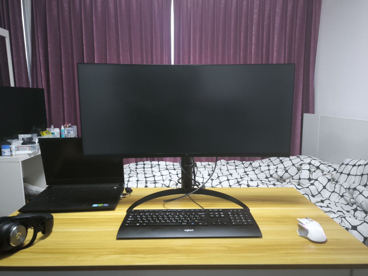 Продажа компьютерного оборудования и аксессуаров