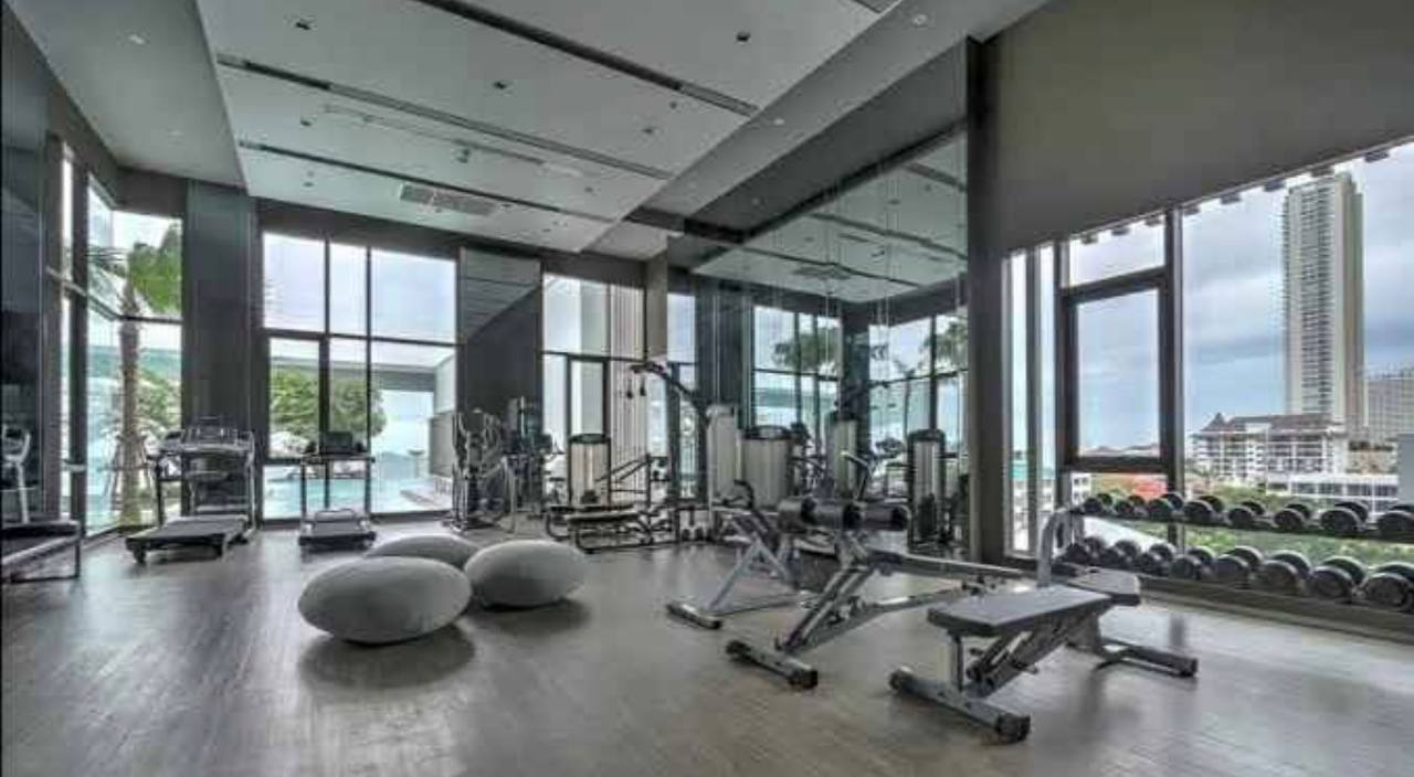 Аренда премиального кондо на первой линии