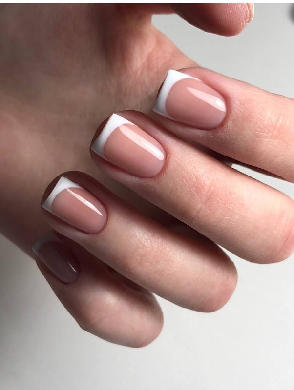 Маникюр и педикюр от профессионала