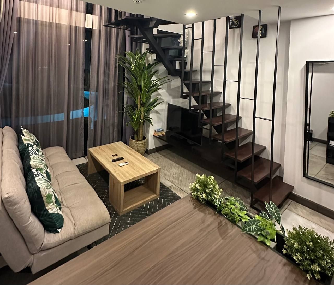 Аренда и продажа апартаментов у моря