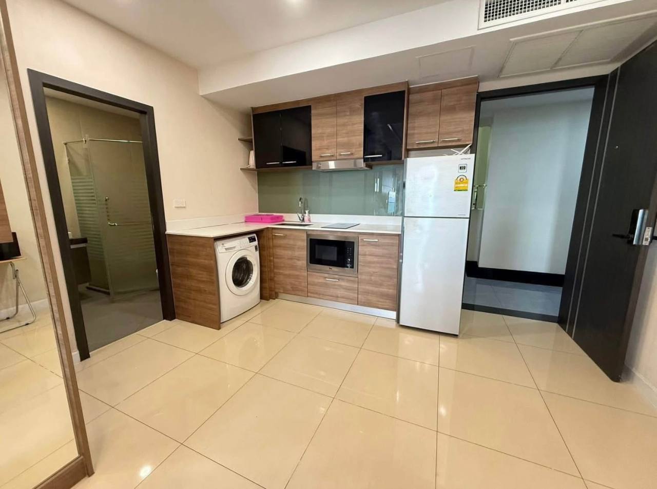 Кондо у моря с полной инфраструктурой