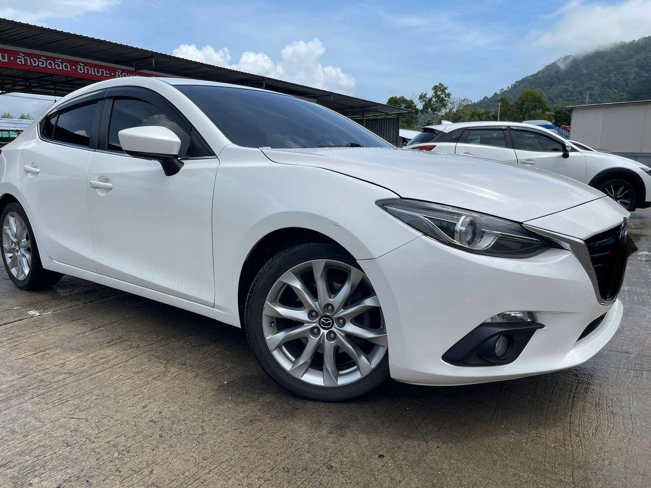 Продажа Mazda 3, 2014 года