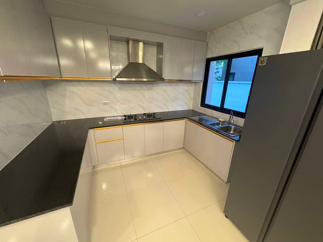 Аренда двухэтажной виллы в Паттайе