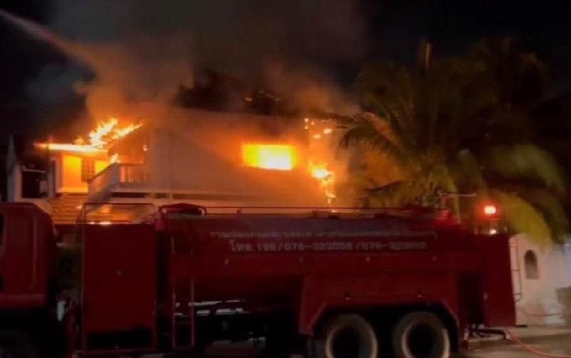 Сильный пожар уничтожил дом в Пхукете