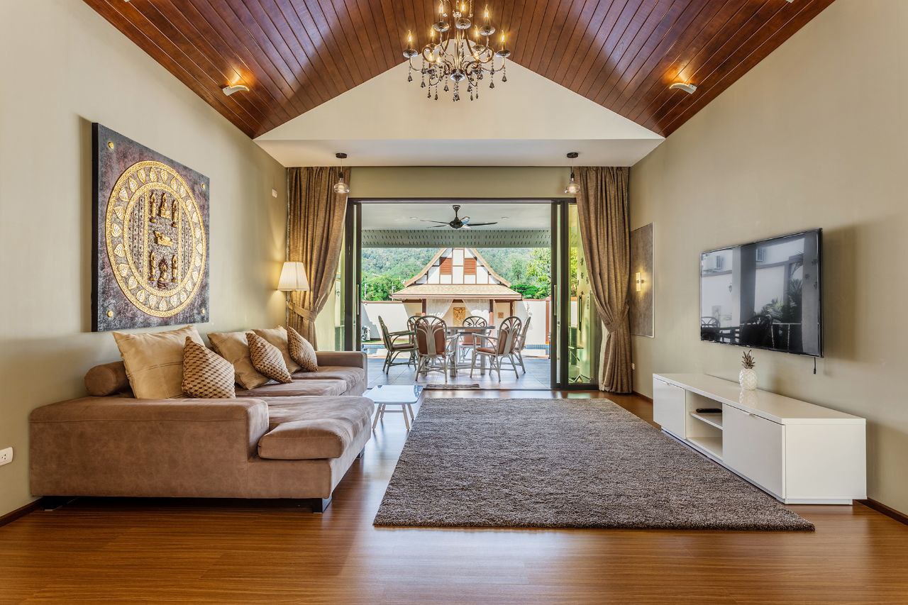 Аренда виллы с бассейном у пляжа