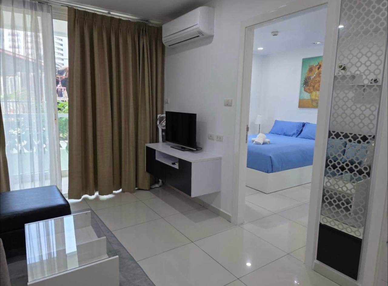 Уютный кондо в районе Пратамнак