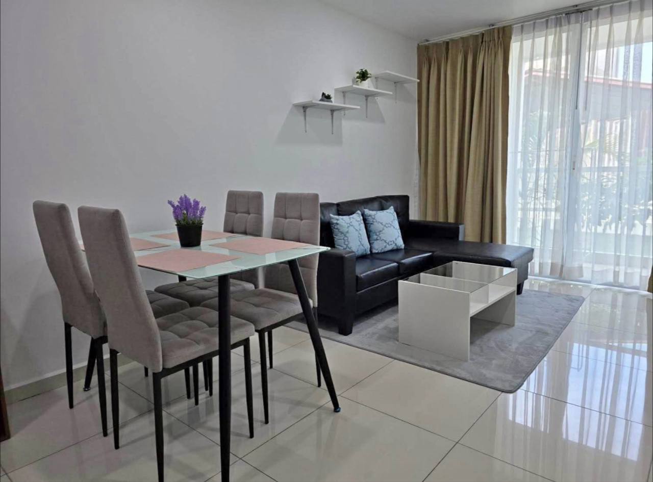 Уютный кондо в районе Пратамнак