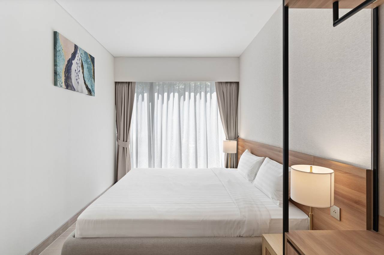 Новый жилой комплекс в лагуне