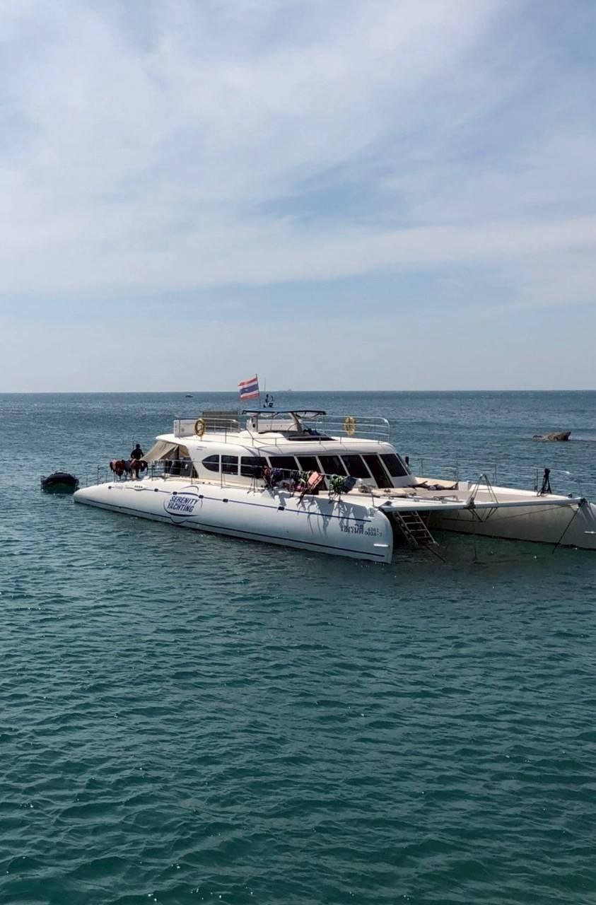 Дневной морской круиз на катамаране