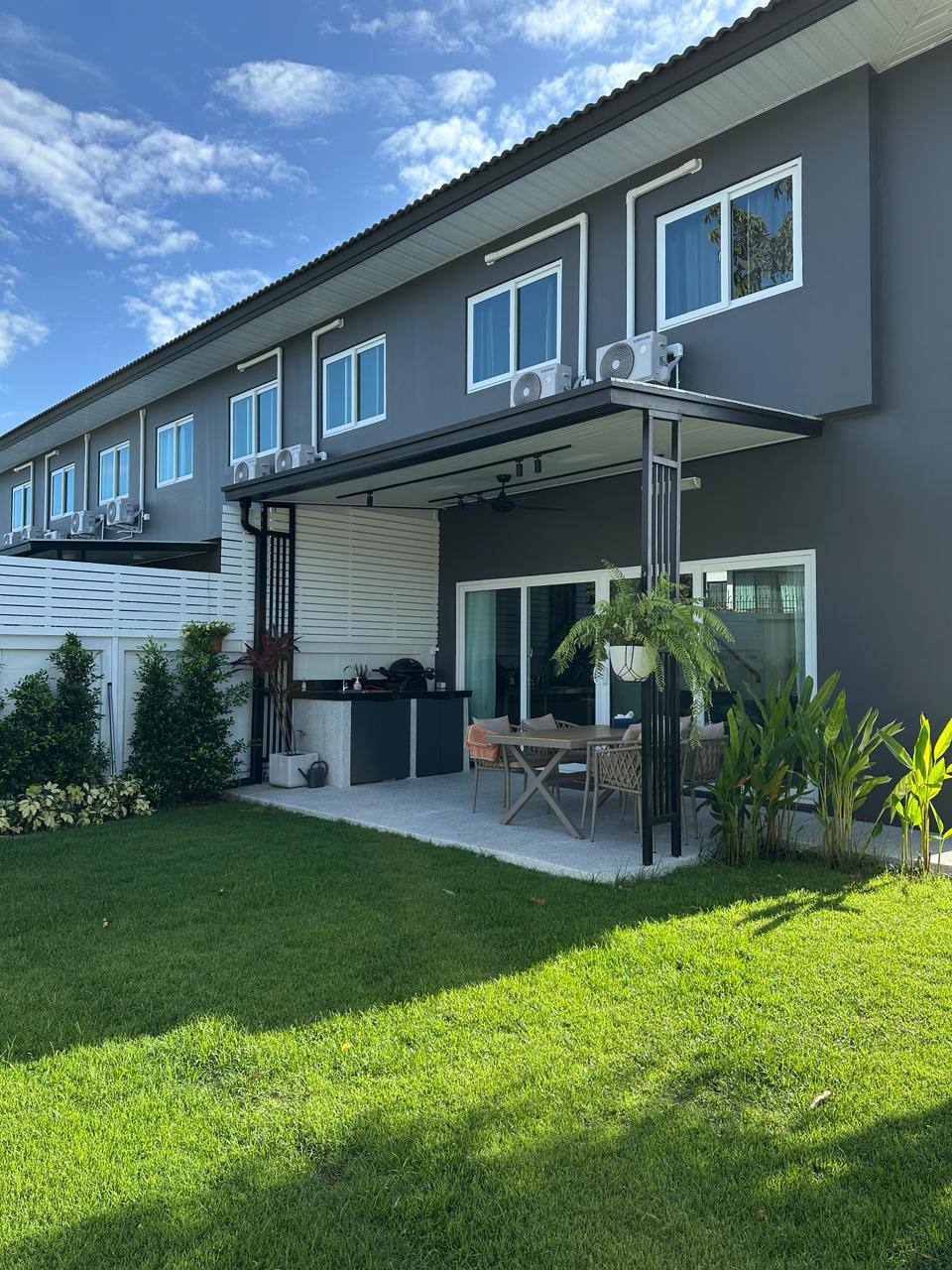 Аренда уютного таунхауса с удобствами