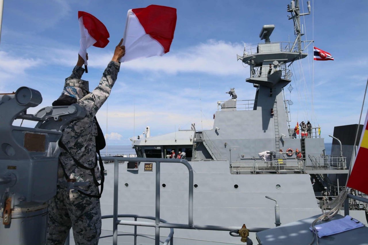 Флотские учения у побережья Пхукета