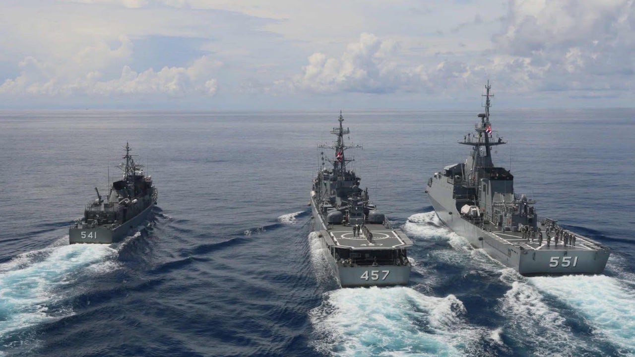 Флотские учения у побережья Пхукета