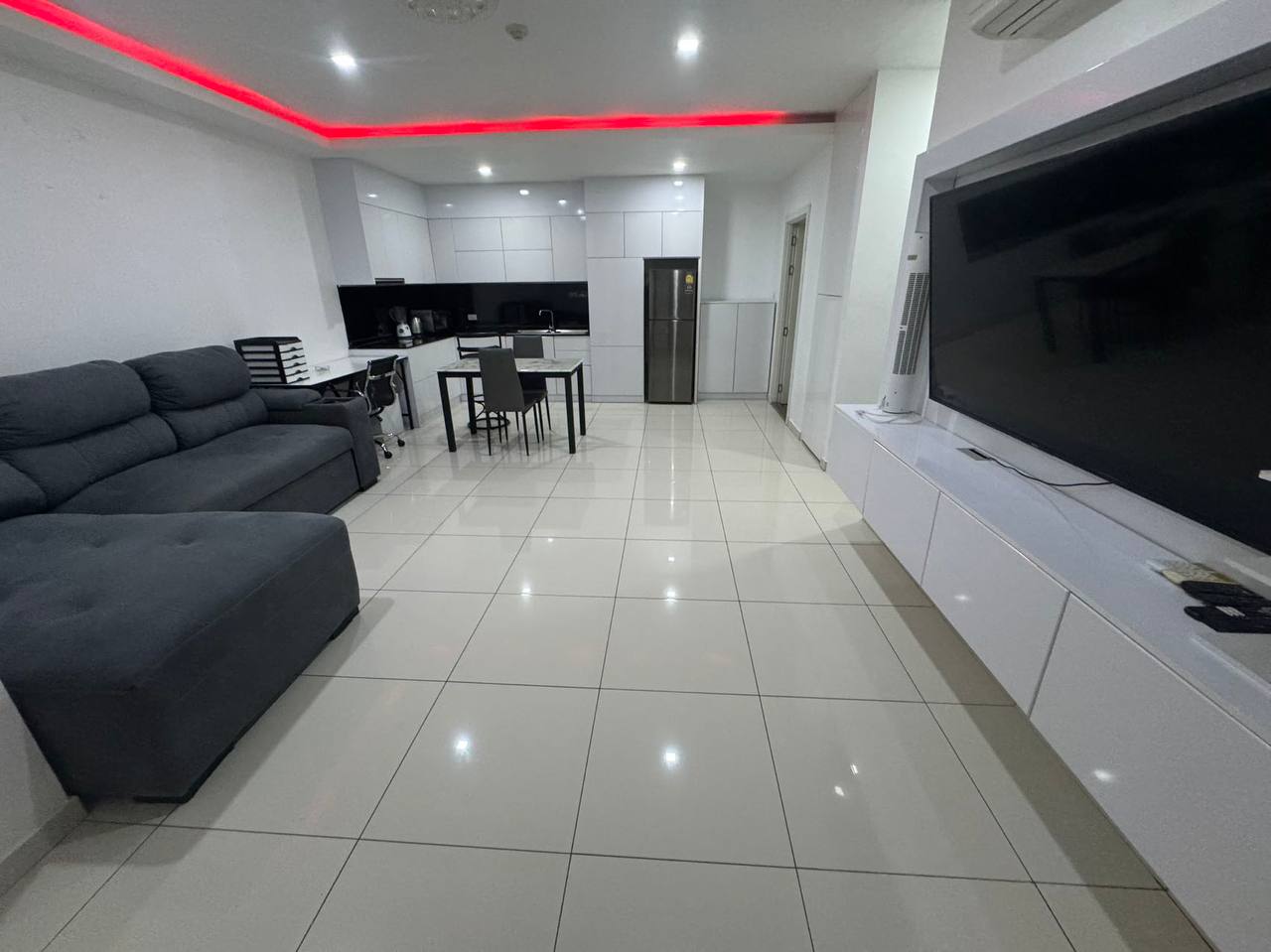 Аренда просторной квартиры с двором