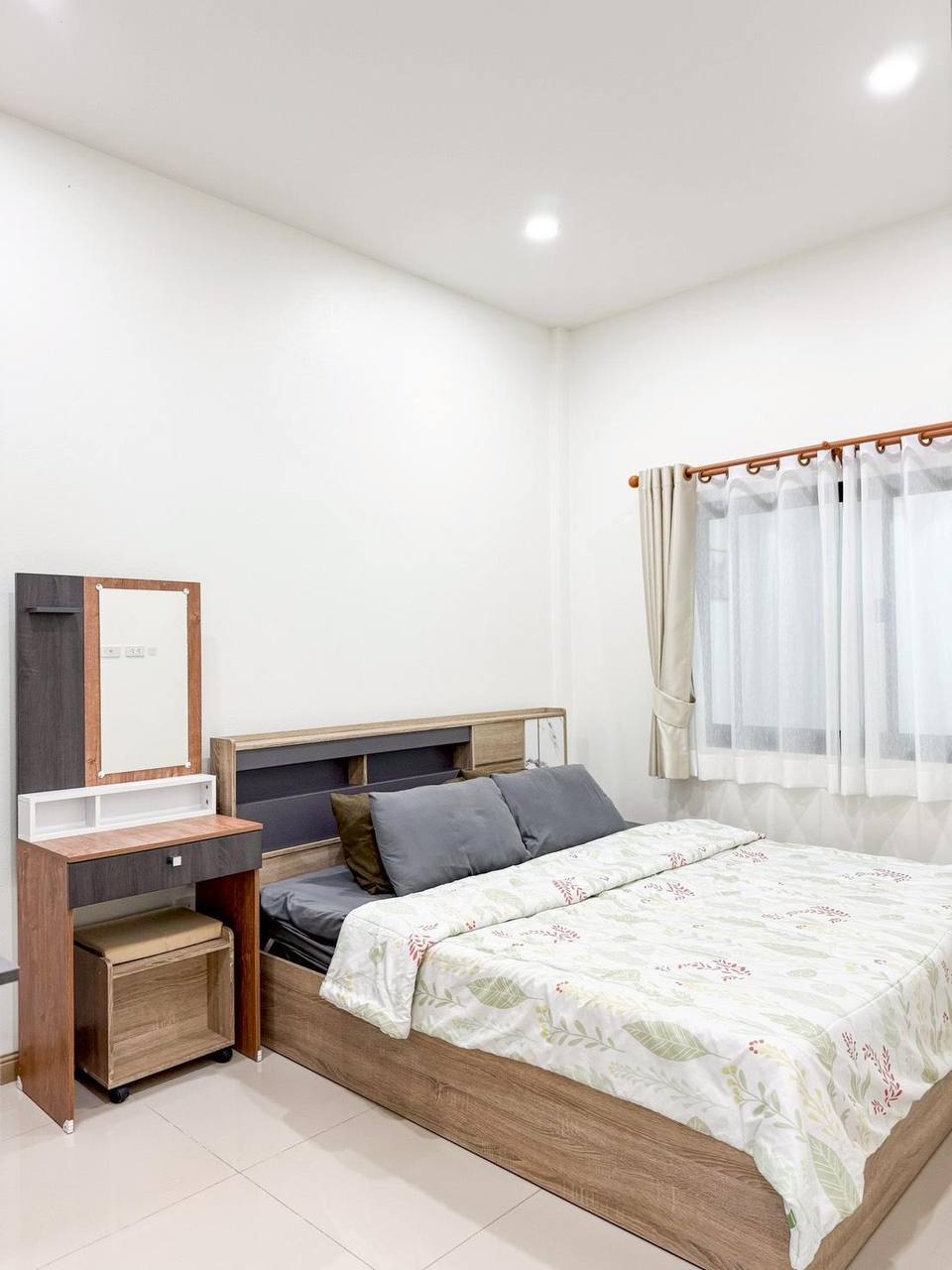 Дом в аренду с мебелью и парковкой