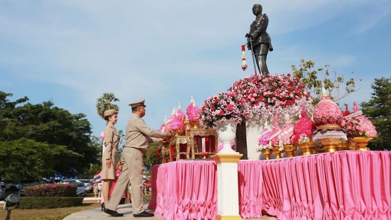 Госведомства Таиланда закрыты 23 октября