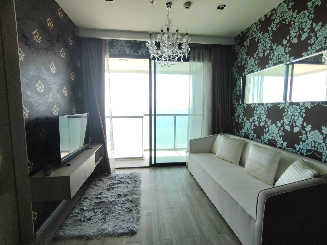 Аренда премиального кондо на первой линии