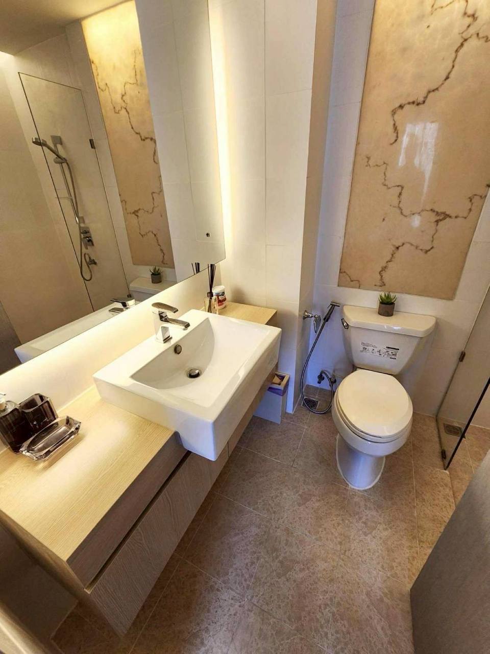 Сдача 2-бедрумной квартиры у пляжа