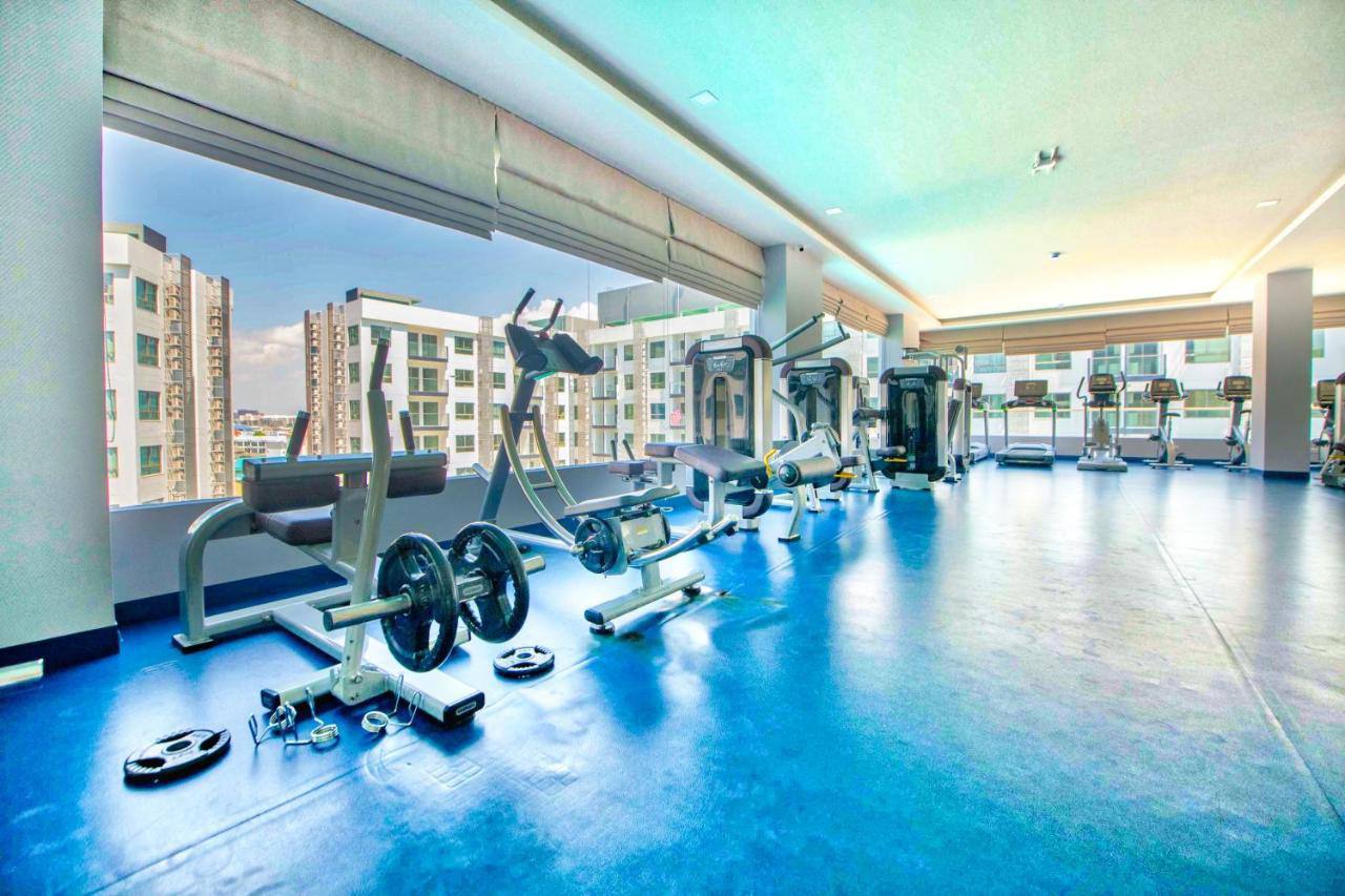 Сдача квартиры помесячно с видом на бассейн