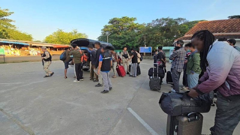 Массовый побег из лагеря в Мьянме